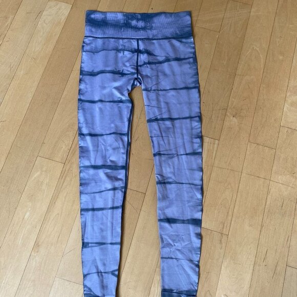 ZELLA BNWOT Seamless Ankle Leggings Sz Small Purple New Pull on Hi Waist. - Picture 2 of 6